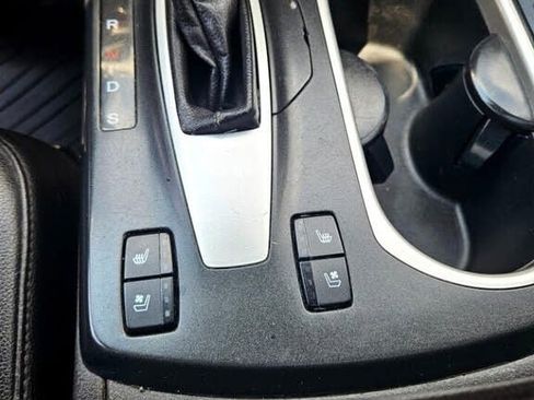 Used 2017 Acura RDX AWD w/ Advance Package image 20