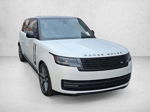 New 2026 Land Rover Range Rover Long Wheelbase SE image 3