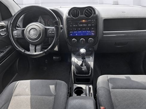 Used 2012 Jeep Compass Sport AWD/4WD image 9