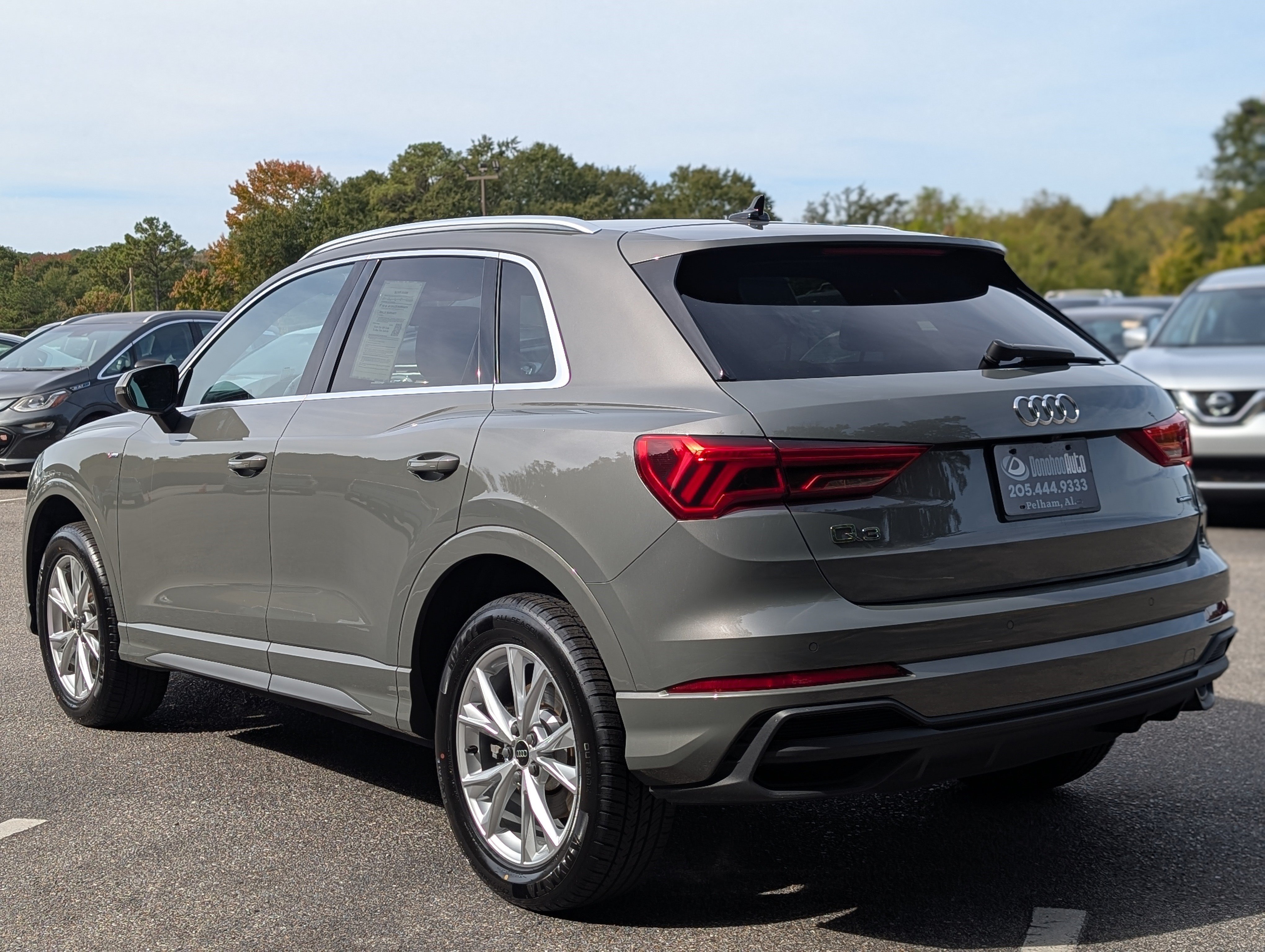 Used 2024 Audi Q3 2.0T Premium AWD/4WD image 7