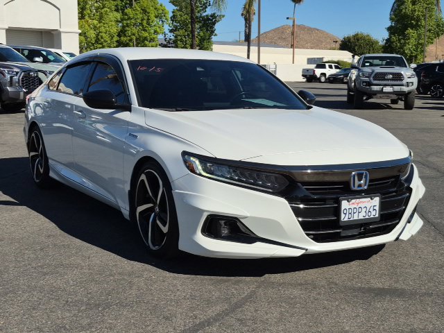 Used 2022 Honda Accord Sport image 3