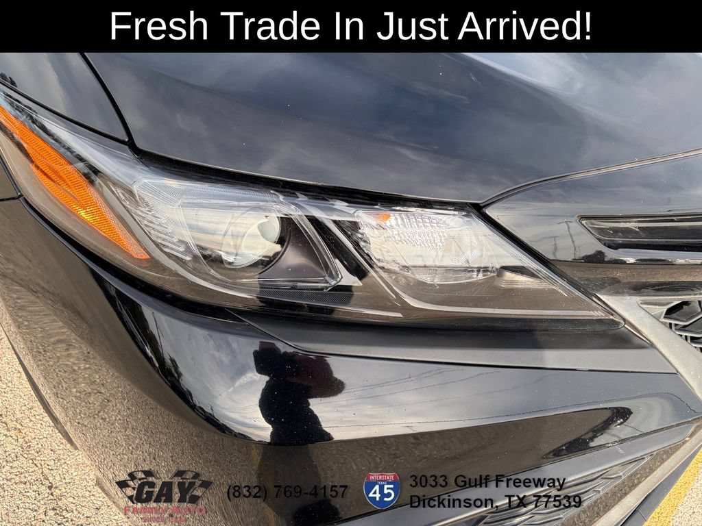Used 2026 Toyota Camry XLE FWD image 5
