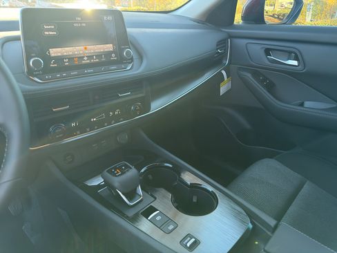 New 2026 Nissan Rogue SV image 21