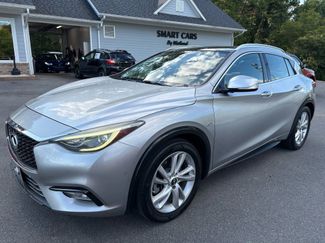 Used 2017 INFINITI QX30 Premium w/ Navigation Package image 1
