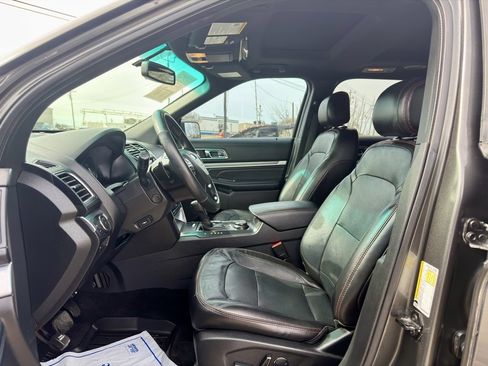 Used 2017 Ford Explorer Sport w/ Equipment Group 401A image 10