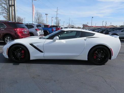 Used 2016 Chevrolet Corvette Stingray w/ 2LT Preferred Equipment Group image 6