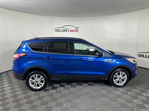 Used 2018 Ford Escape SE image 9