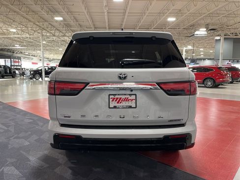 Used 2025 Toyota Sequoia 1794 Edition image 4