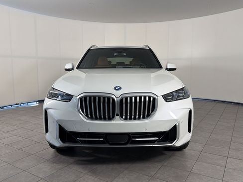 New 2026 BMW X5 xDrive50e AWD/4WD image 6