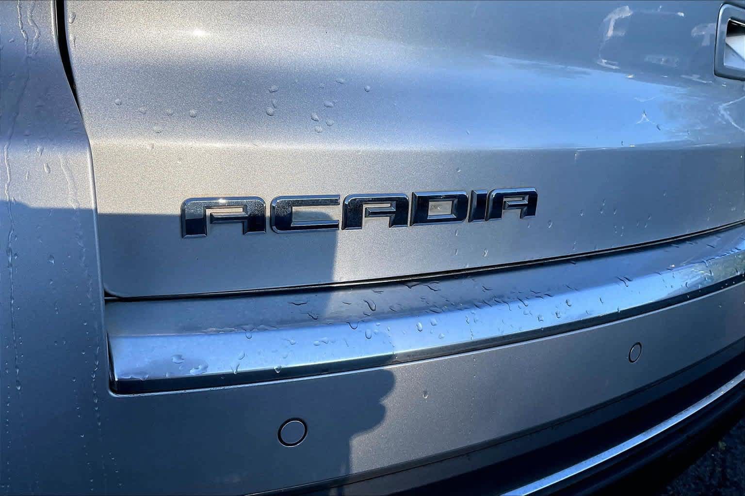 Used 2013 GMC Acadia SLE FWD image 7