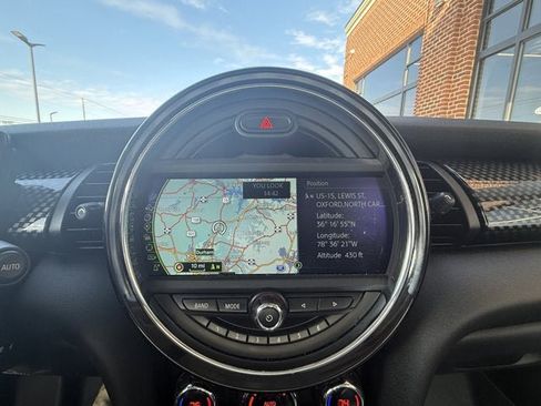 Used 2015 MINI Cooper S image 25