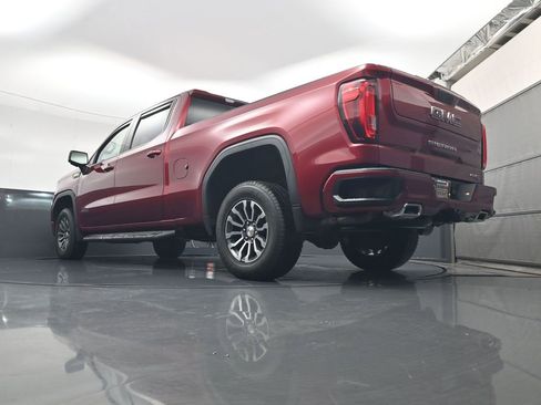 Used 2021 GMC Sierra 1500 AT4 w/ AT4 Premium Package AWD/4WD image 13