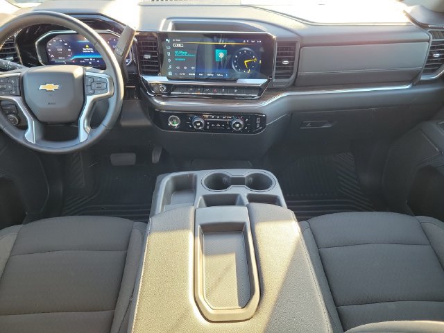 Certified 2024 Chevrolet Silverado 1500 LT AWD/4WD image 12