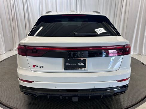 Used 2024 Audi SQ8 Premium Plus AWD/4WD image 28