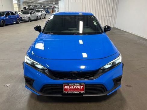 Used 2023 Honda Civic Sport image 8