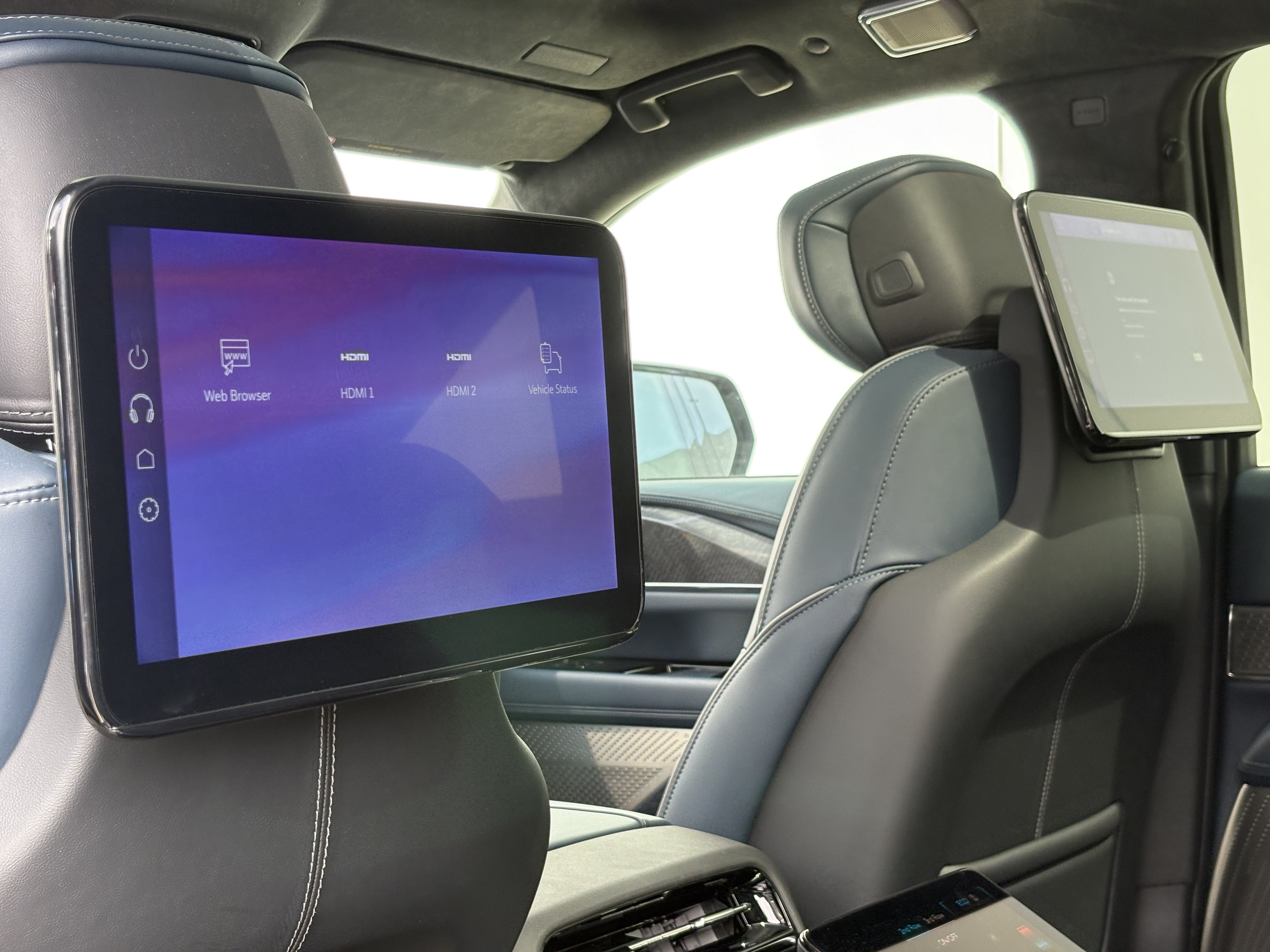 Certified 2026 Cadillac Escalade IQ Sport 2 AWD/4WD image 19