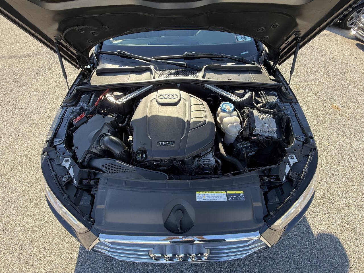 Used 2018 Audi A4 2.0T Premium Plus w/ Premium Plus Package AWD/4WD image 27