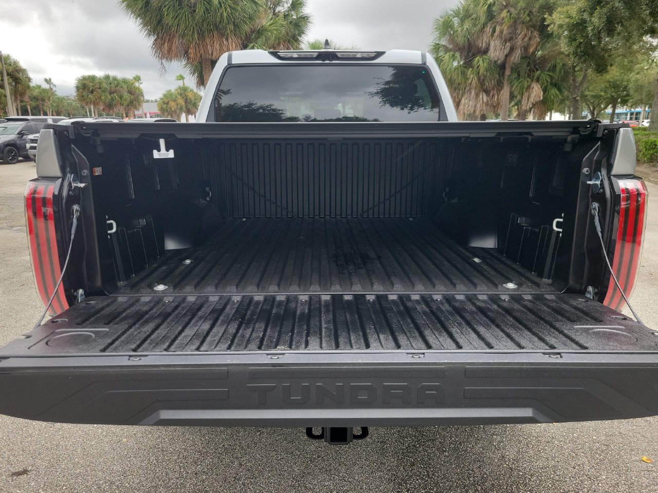 Used 2026 Toyota Tundra Platinum AWD/4WD image 8