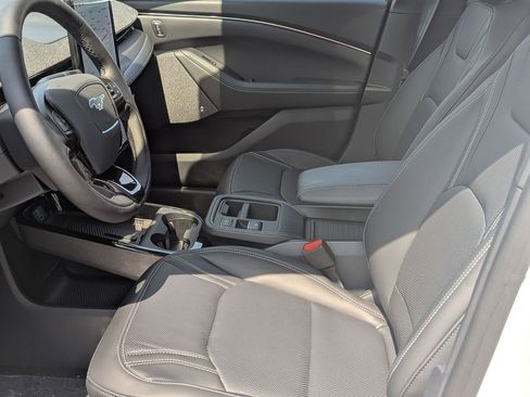 New 2025 Ford Mustang Mach-E Premium image 6