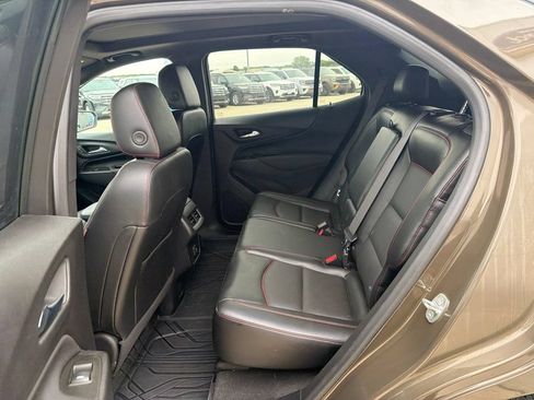 Used 2024 Chevrolet Equinox RS w/ RS Leather Package AWD/4WD image 19