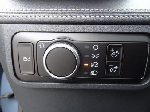 Certified 2025 Ford Mustang GT Premium image 18