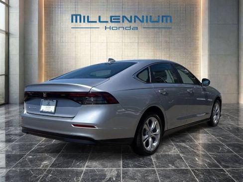 Used 2023 Honda Accord LX image 5