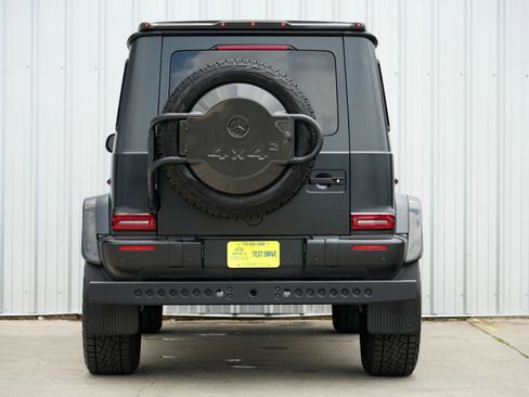 Used 2022 Mercedes-Benz G 63 AMG Squared image 11