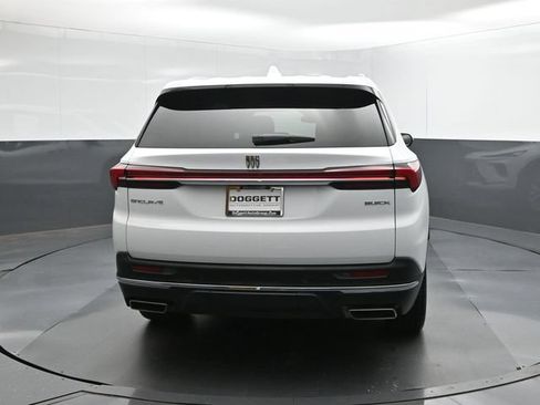 Used 2025 Buick Enclave Preferred FWD image 5