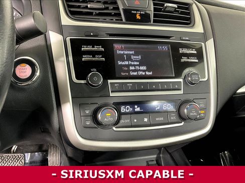 Used 2016 Nissan Altima 2.5 SV FWD image 38