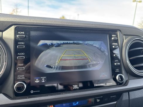 Certified 2023 Toyota Tacoma TRD Off-Road w/ TRD Premium Off Road Package image 24