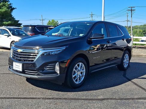 Used 2024 Chevrolet Equinox LT FWD image 6