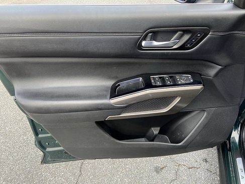 Certified 2023 Nissan Pathfinder Platinum image 9