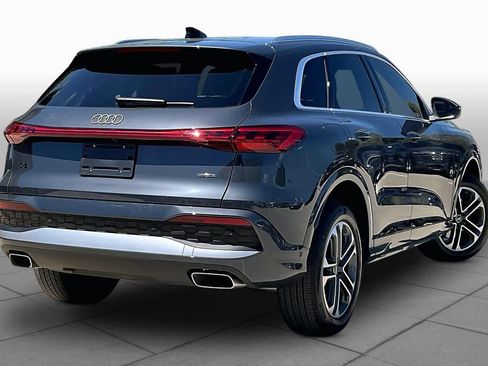 Used 2026 Audi Q5 Premium AWD/4WD image 12