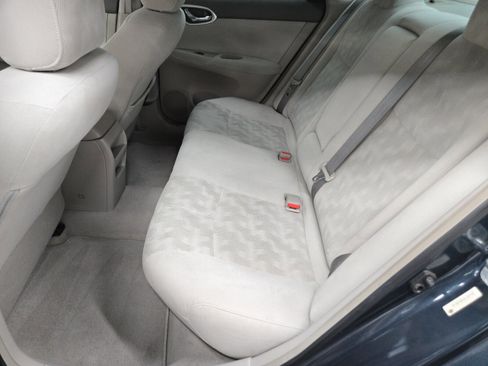 Used 2013 Nissan Sentra SV FWD image 8