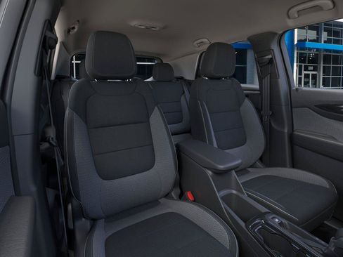 New 2026 Chevrolet TrailBlazer LT w/ Convenience Package AWD/4WD image 16