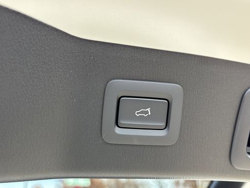 New 2025 MAZDA CX-5 AWD 2.5 S w/ Premium Plus Pkg image 8