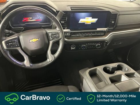 Used 2022 Chevrolet Silverado 1500 LT w/ Z71 Off-Road Package AWD/4WD image 19