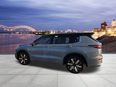 New 2026 Mitsubishi Outlander SEL AWD/4WD image 3
