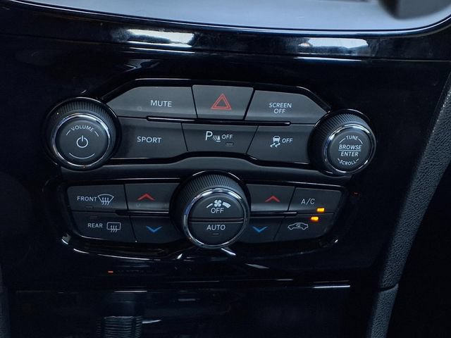 Used 2023 Chrysler 300 S RWD image 15