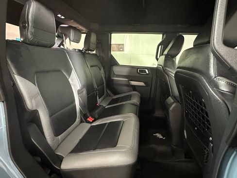 Used 2022 Ford Bronco Black Diamond image 31