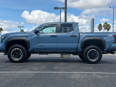 Used 2026 Toyota Tacoma TRD Off-Road AWD/4WD image 7