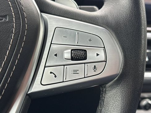 Certified 2023 BMW X7 xDrive40i w/ Premium Package image 31