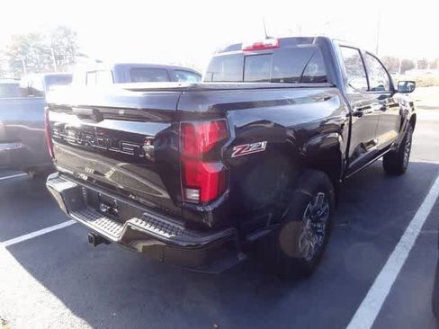 Used 2024 Chevrolet Colorado Z71 w/ Advanced Trailering Package image 4