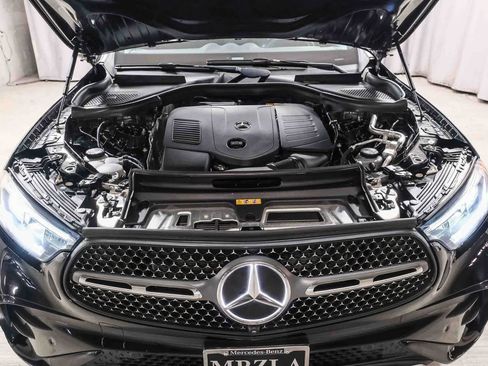 Certified 2024 Mercedes-Benz GLC 300 4MATIC w/ AMG Line image 29
