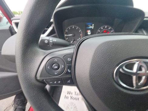 Used 2023 Toyota Corolla LE FWD image 16