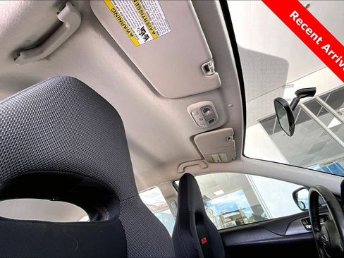 Used 2013 Subaru Impreza WRX Hatchback image 27