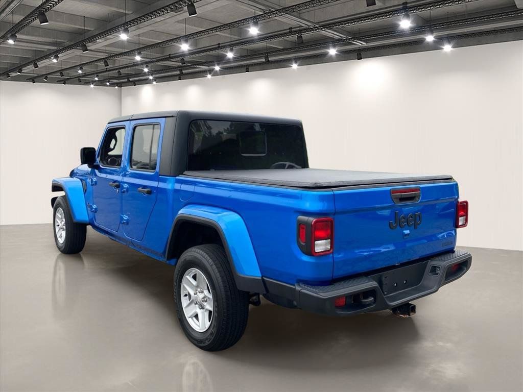 Used 2021 Jeep Gladiator Sport AWD/4WD image 5