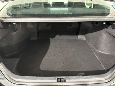 Used 2022 Toyota Camry SE w/ Audio Upgrade Package FWD image 9