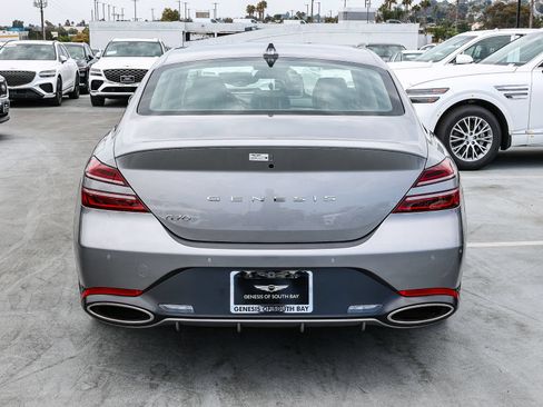 Used 2026 Genesis G70 2.5T Prestige RWD image 5