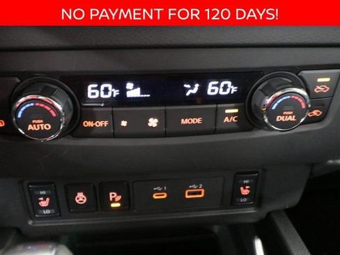 New 2025 Nissan Frontier SV w/ SV Convenience Package image 10